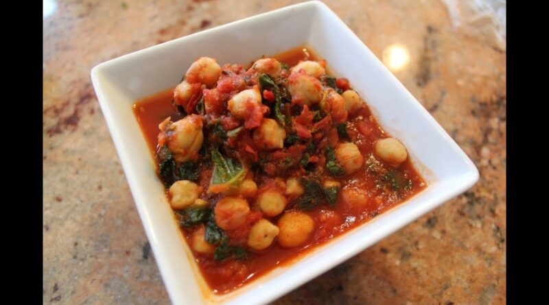 Kale & Chickpea Stew: Classy Cookin’ with Chef Stef Kale & Chickpea Stew: Classy Cookin’ with Chef Stef